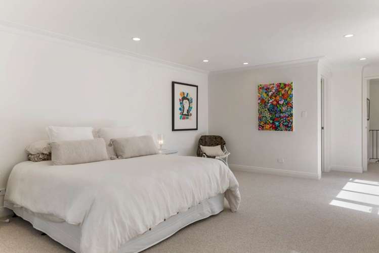 Beach Road Mairangi Bay_9