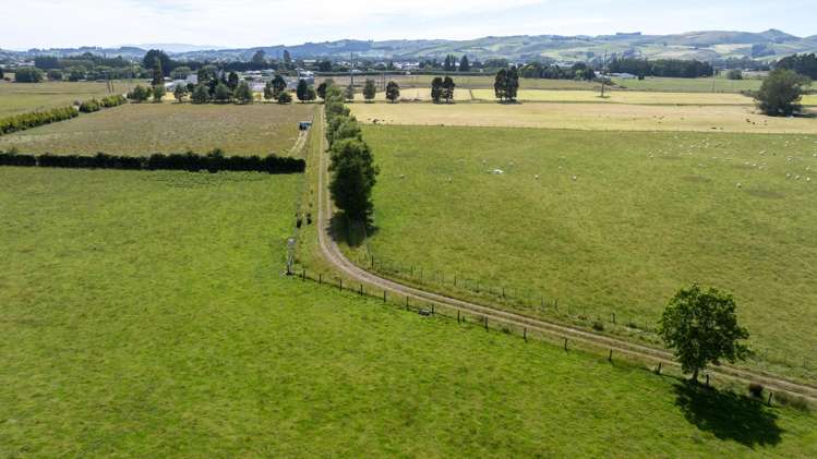 Charlton Road Upper Charlton_8