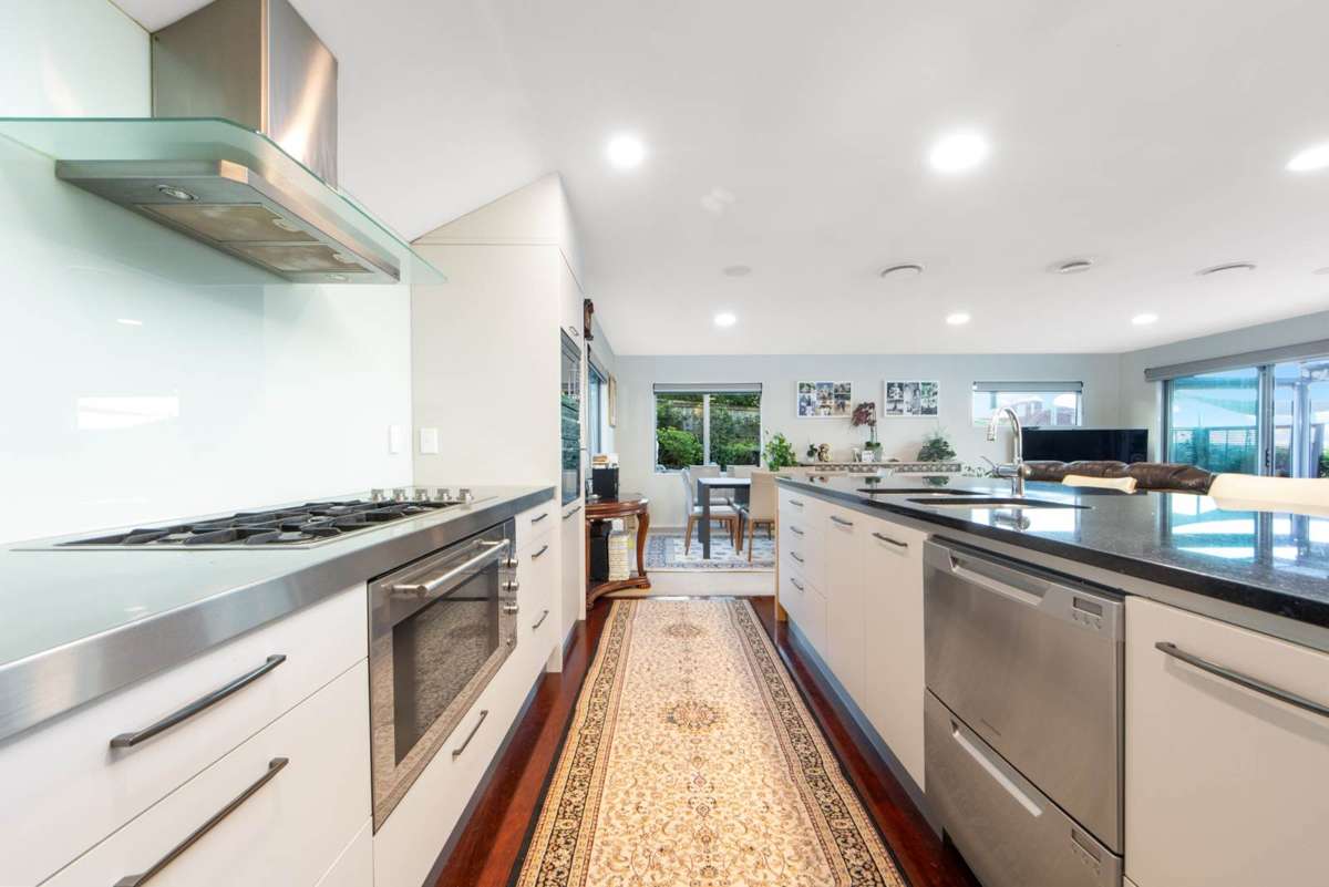 94 Picasso Drive_5