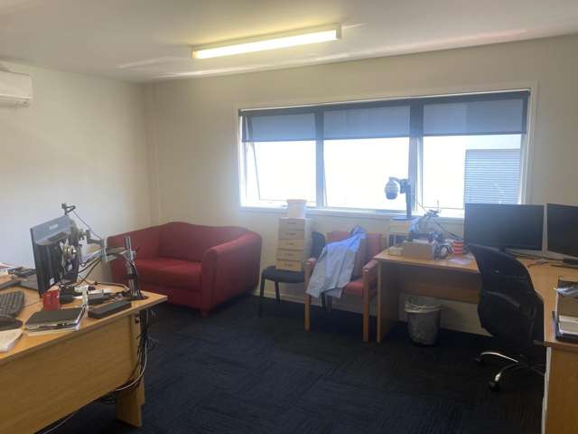 6/19 Nga Mahi Road Sockburn_2