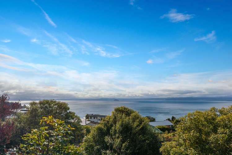 27 Turangitukua Terrace Kuratau_1