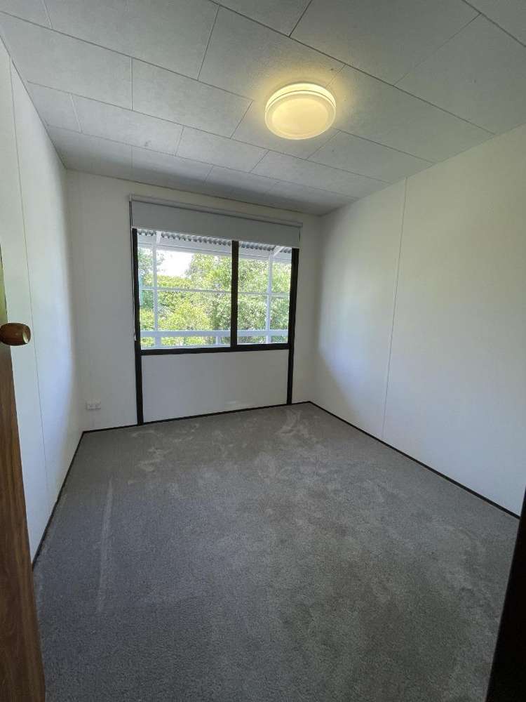 300 State Highway 16 Kumeu_17