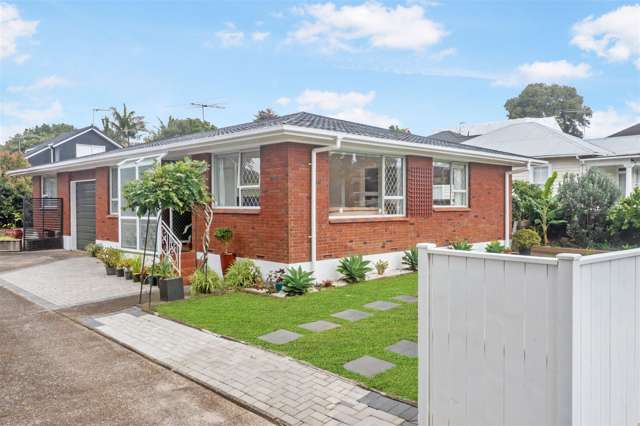 1/8 Atherton Road Epsom_1