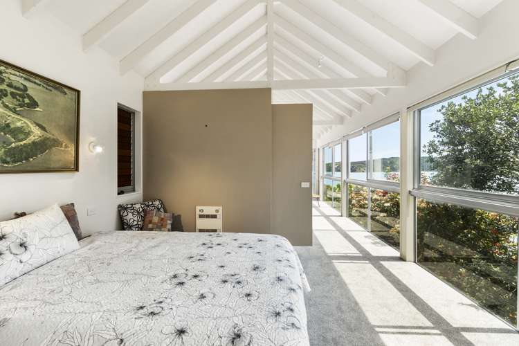 66 Kennedy Point Road Surfdale_43