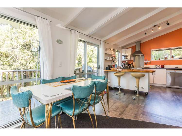 693 Huia Road Parau_3