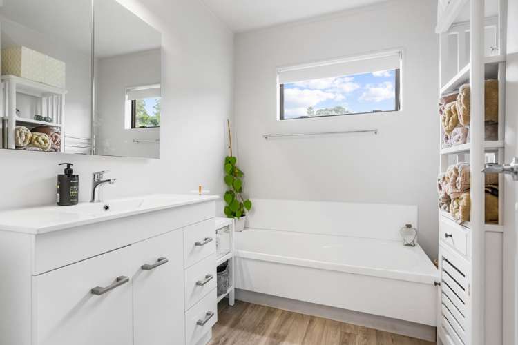 203 Tirohanga Drive Whangamata_18