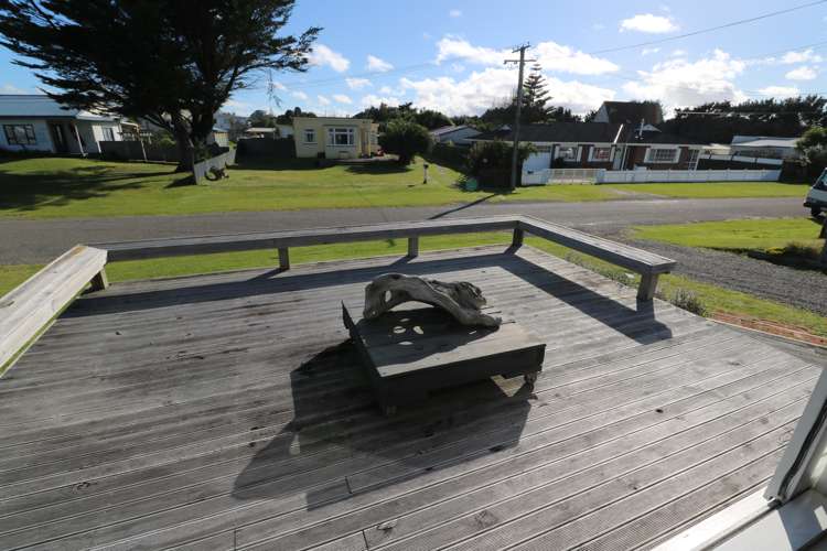 4 Chrystall Street Foxton Beach_7