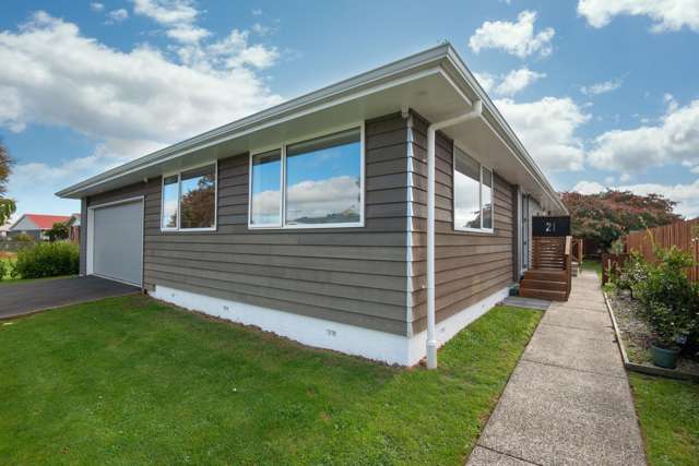 21 Elmwood Drive Mosgiel_1