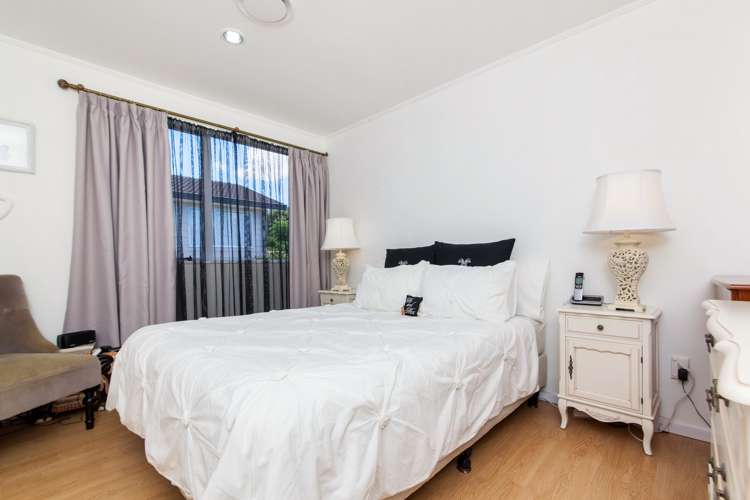 2/40 Granville Drive Massey_10