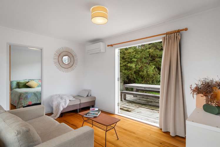 36 Seaview Ave Te Puru_6