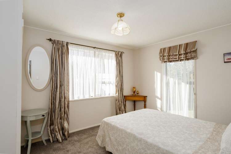 2/208 Grimseys Road Redwood_6