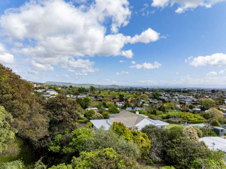 42 Busby Hill Havelock North_5