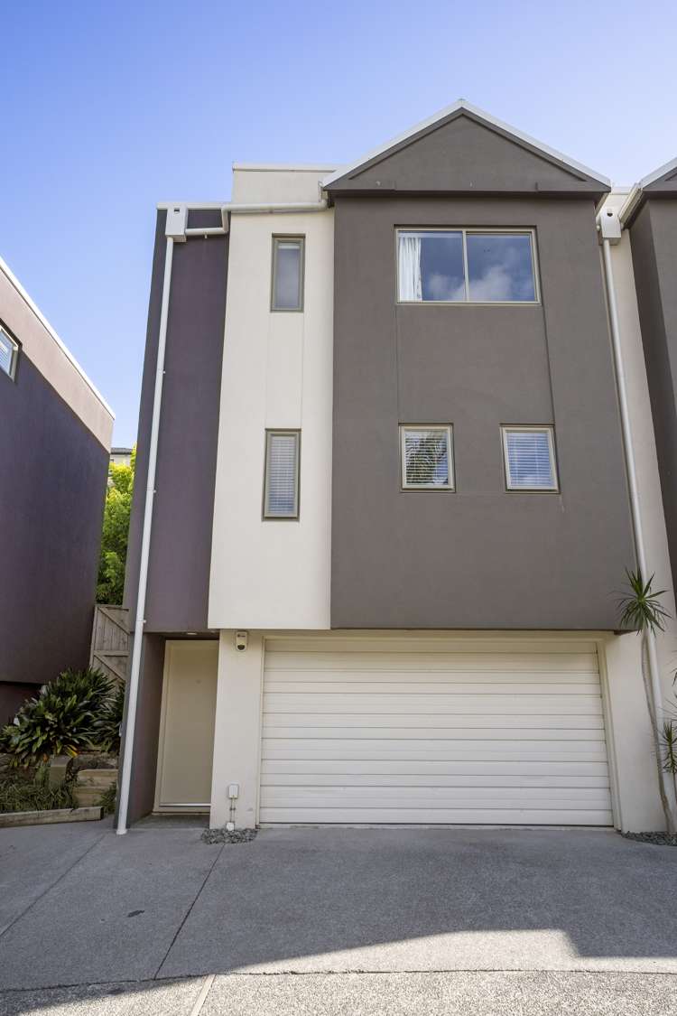 23/21 Hunters Park Drive Three Kings_14