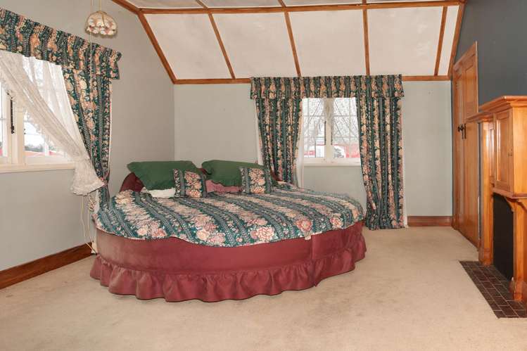 160 Kimbolton Road Feilding_14