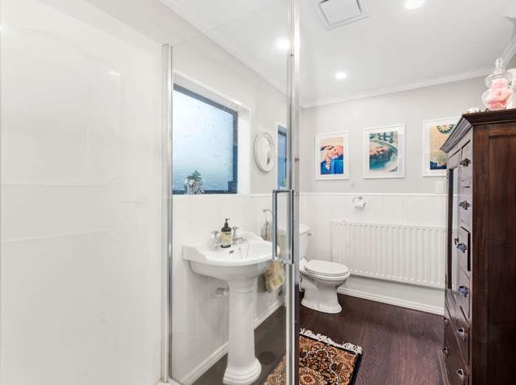 14 Mclean Street Glenholme_10