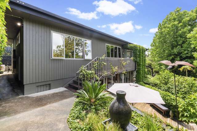16 Colmar Road Mellons Bay_4