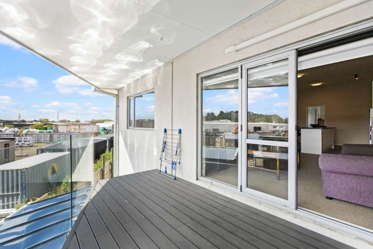 6/22 Wookey Lane Kumeu_10