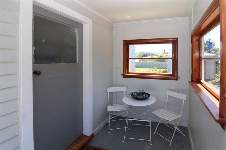 284 High Street South Carterton_17