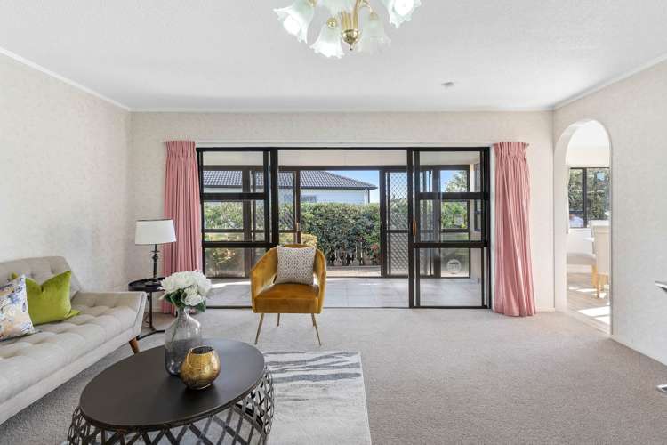 2/86 Donovan Street Blockhouse Bay_3