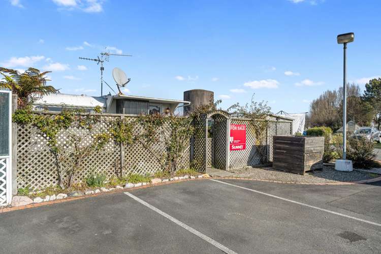P40/70 Beach Road Tahunanui_15