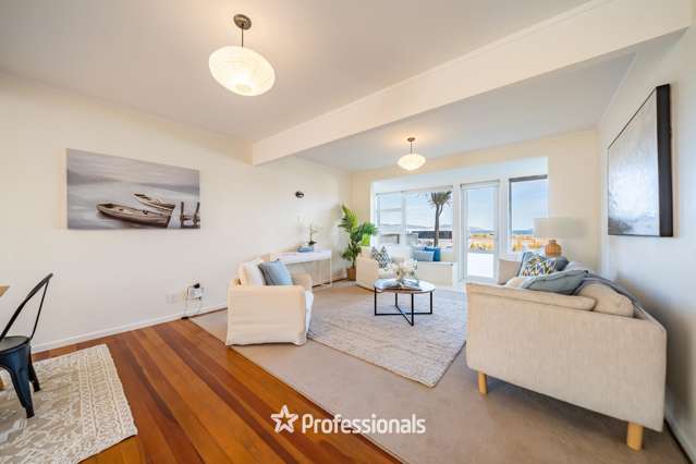 2/1 Aurora Street Petone_2