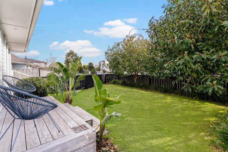 11 Roby Street Te Atatu Peninsula_28