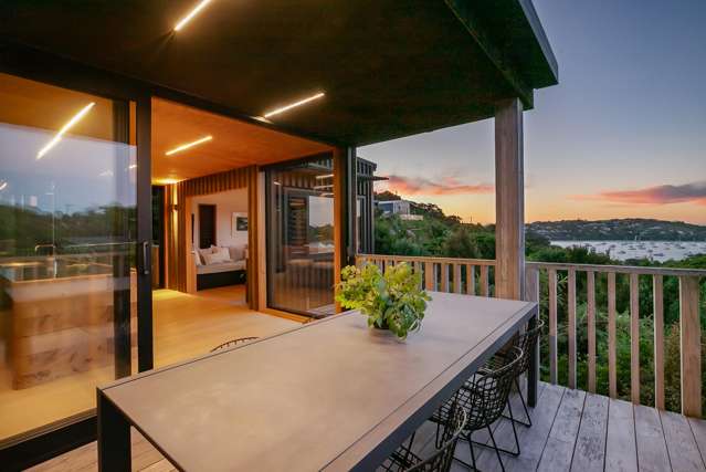 27 Queens Drive Oneroa_2