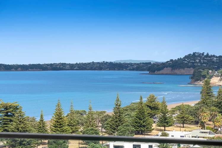 1213/11 Tamariki Avenue Orewa_5