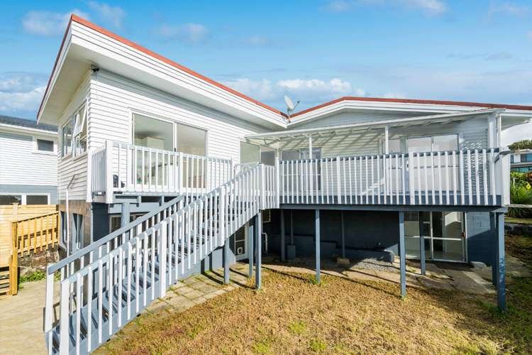 3 Clematis Avenue Murrays Bay_21