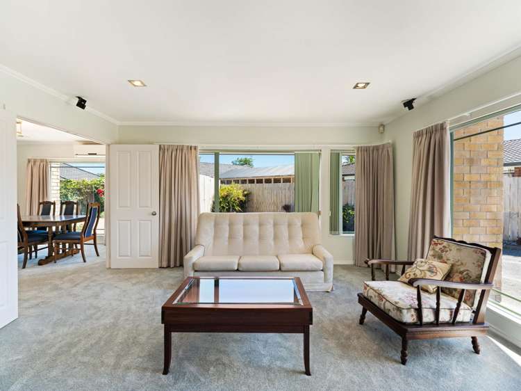 9 Trossach Place Wattle Downs_5