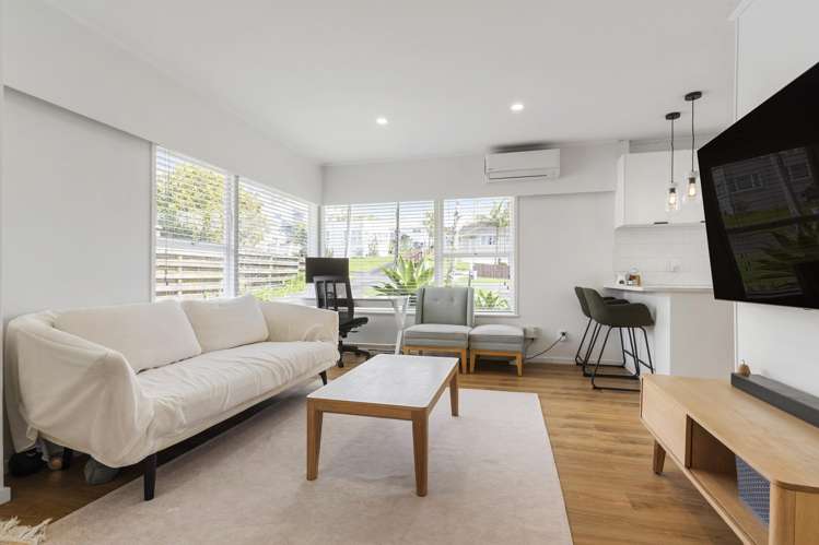 1/17 Woodall Place Totara Vale_4