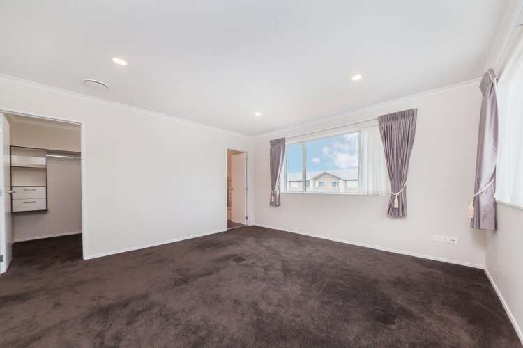 35 Rosewell Crescent Flat Bush_19