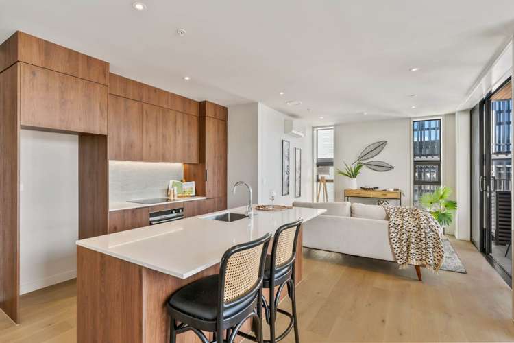 303/84C Te Oneroa Way Long Bay_5
