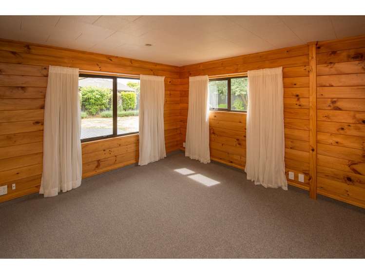 7 De Renzie Place Kirwee_6