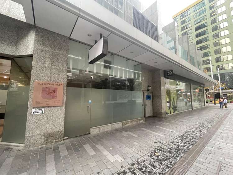 Shop 3B/205 Queen Street_0