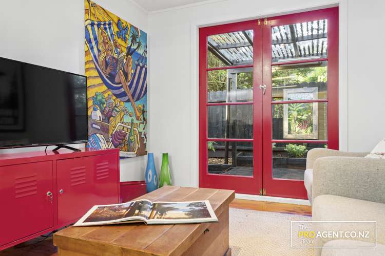 78 Waima Crescent Titirangi_13