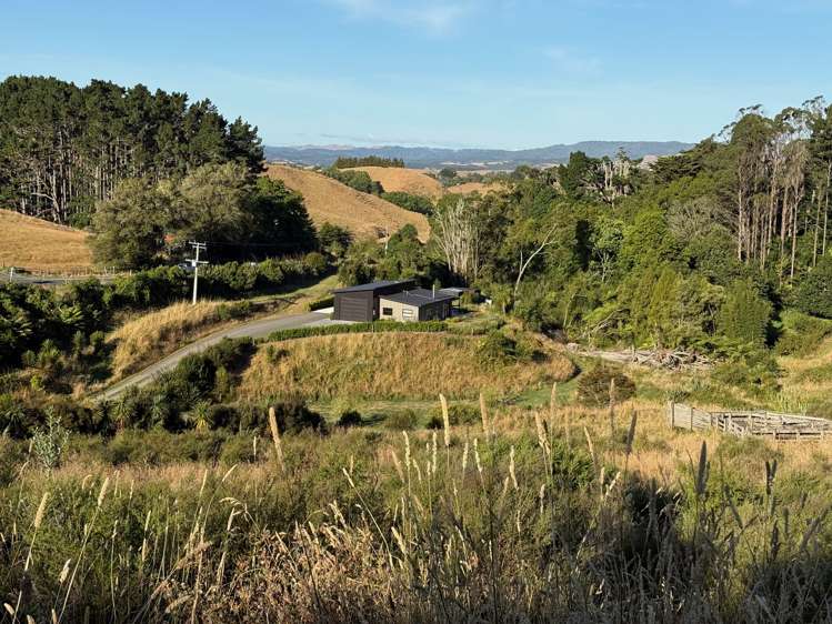 7 Maungatawhiri Road Raglan_17