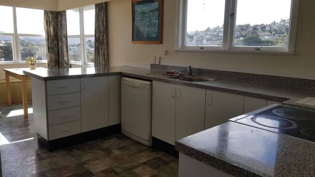 Karori – Spacious 4-Bedroom Home