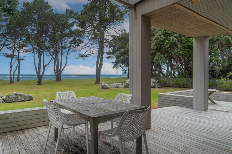 8 Courtney Close Pauanui_2