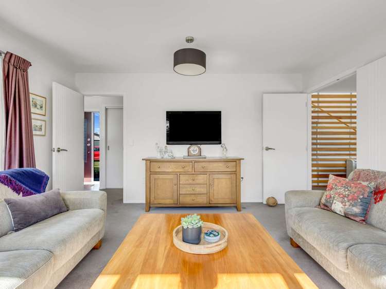 6 Beamish Street Frimley_18