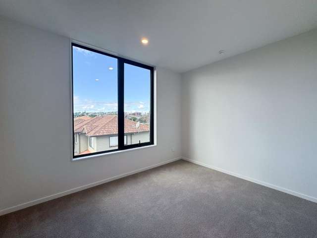 8/29 Wairau Avenue 10016_3