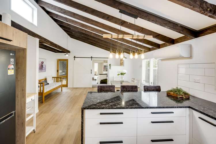 20 Gebbie Road Taradale_9