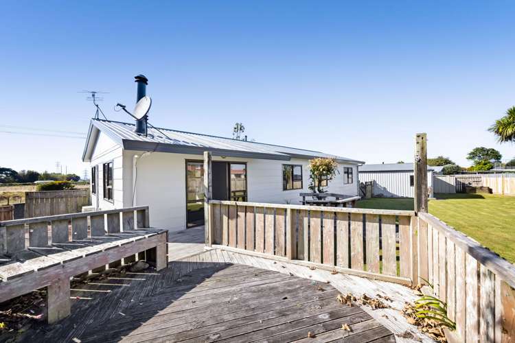 7 Swansea Road Stratford_27