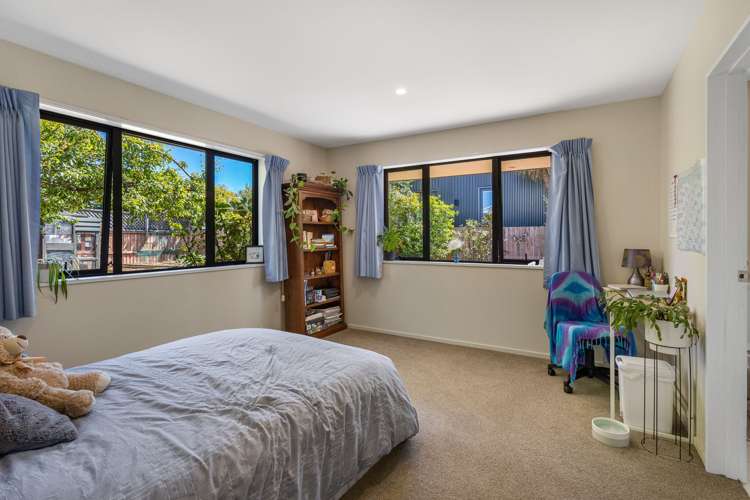 10 Shearwater Drive Woolston_11