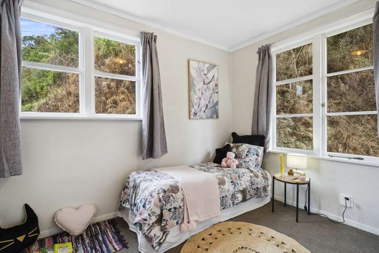 105 Hair Street Wainuiomata_12