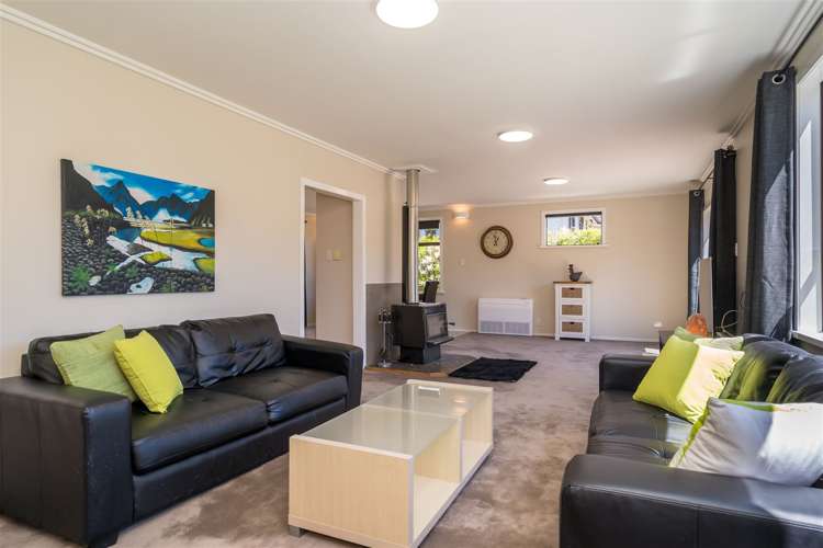 41 Three Mile Hill Road Halfway Bush_2