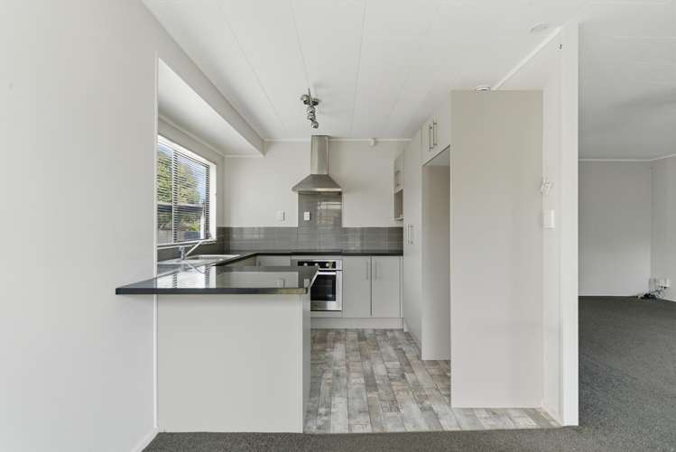 19A Bernina Place Weymouth_2