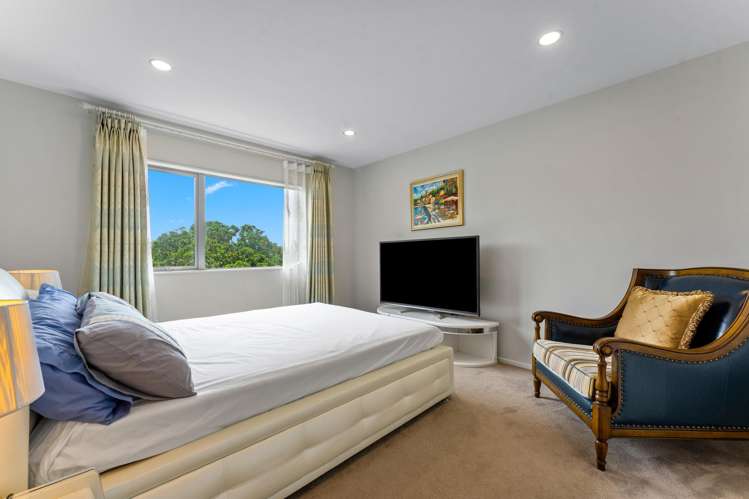 126-128 Lax Crescent Leigh_52