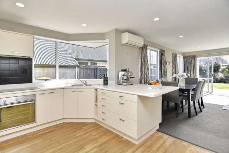 28 Shenley Drive Belfast_10