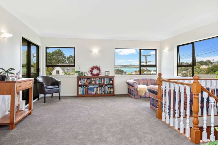 46 Montgomery Crescent Cockle Bay_12